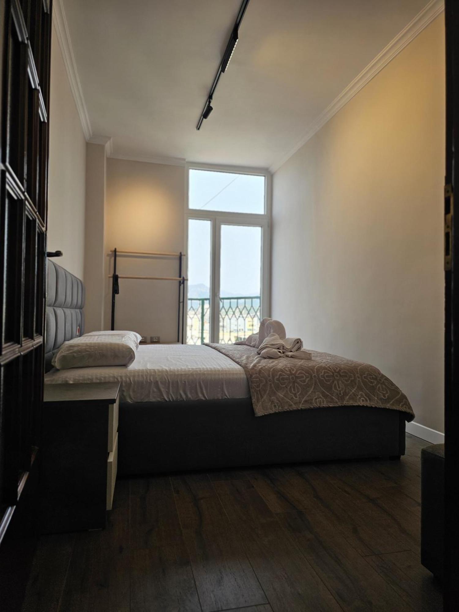 Sky Apartaments City Center 地拉那 外观 照片