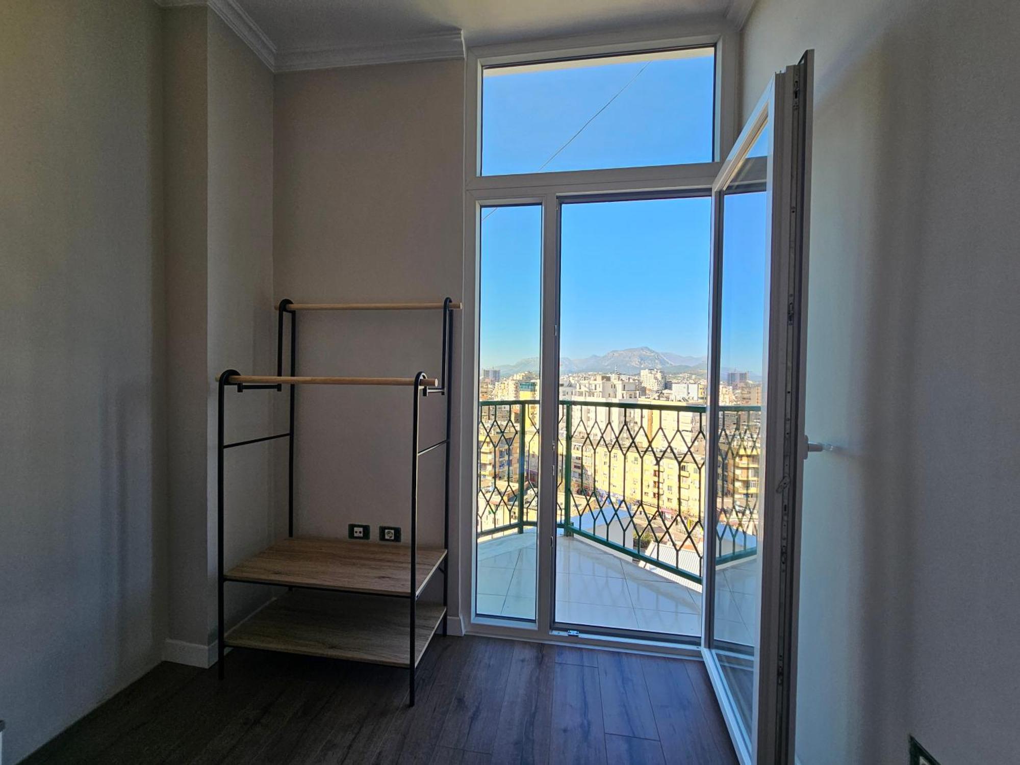 Sky Apartaments City Center 地拉那 外观 照片
