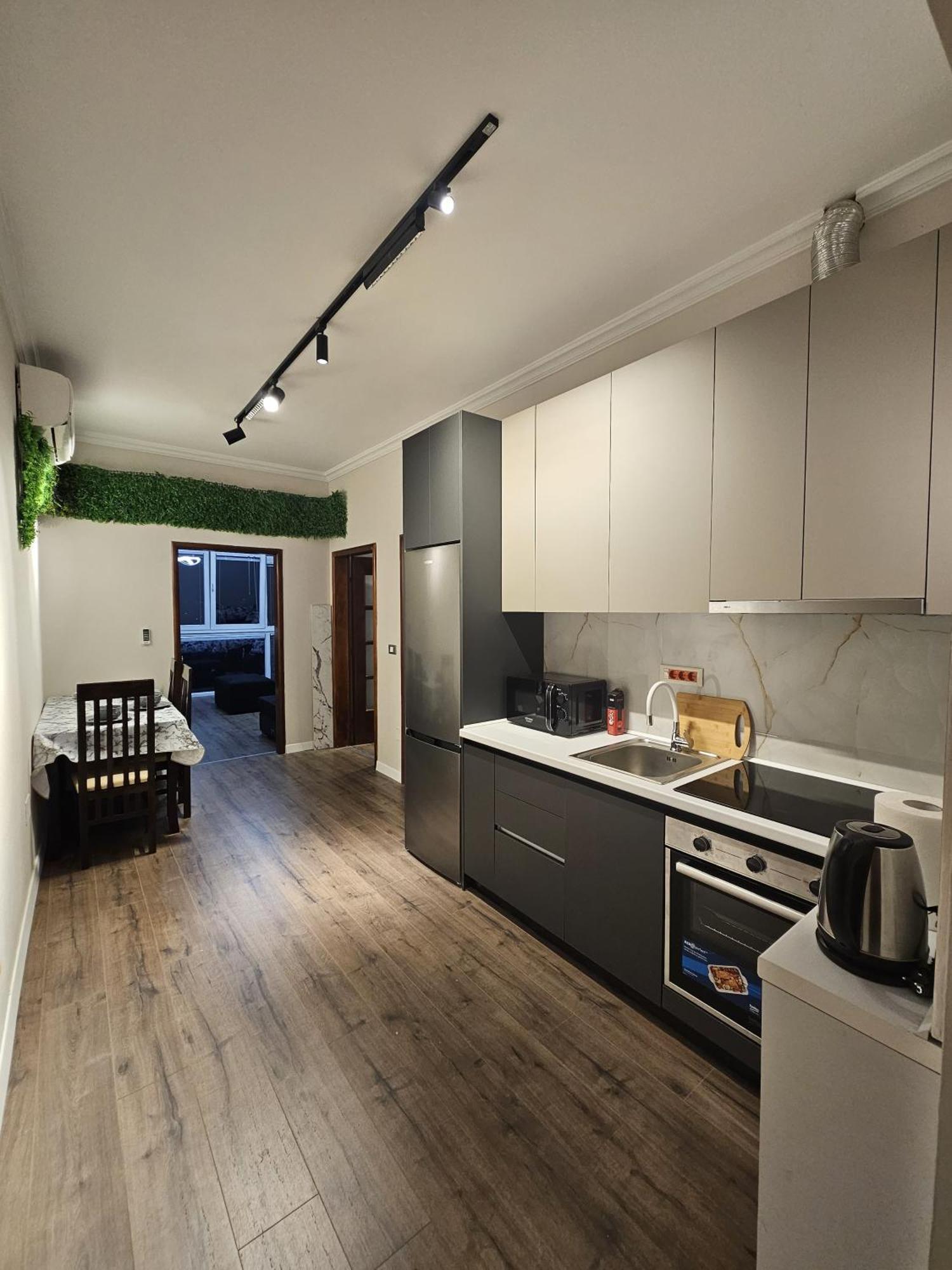 Sky Apartaments City Center 地拉那 外观 照片