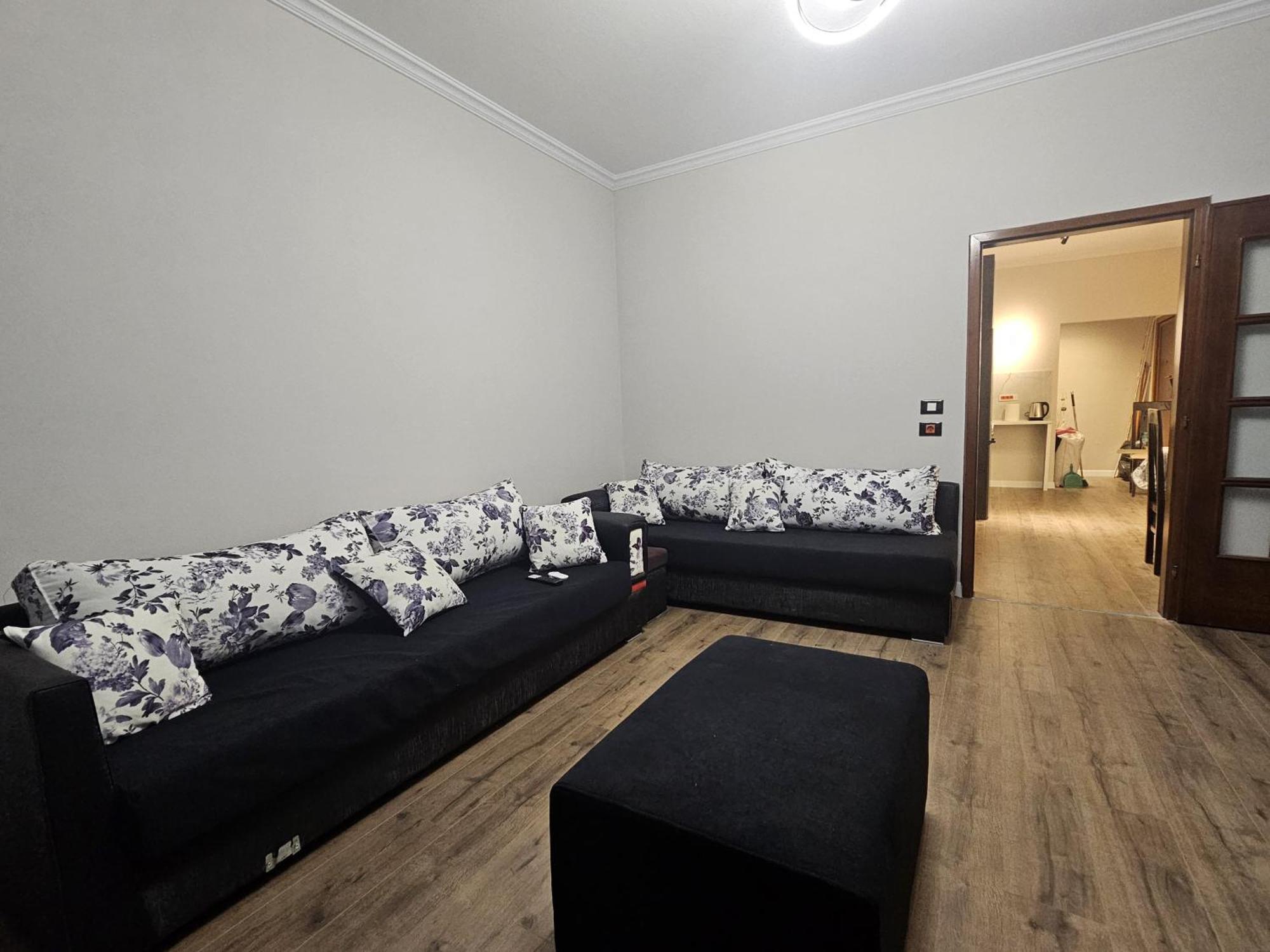 Sky Apartaments City Center 地拉那 外观 照片