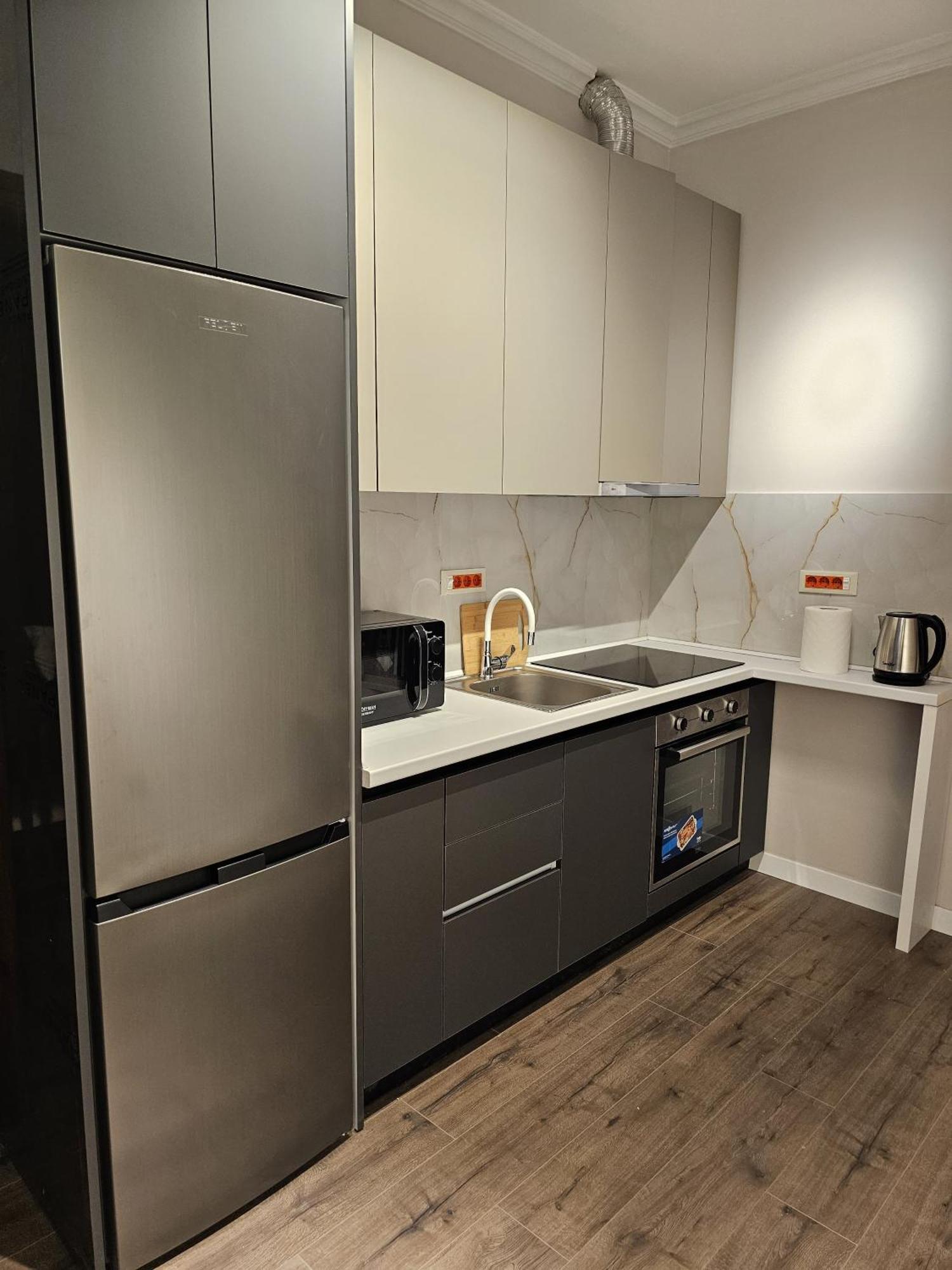 Sky Apartaments City Center 地拉那 外观 照片