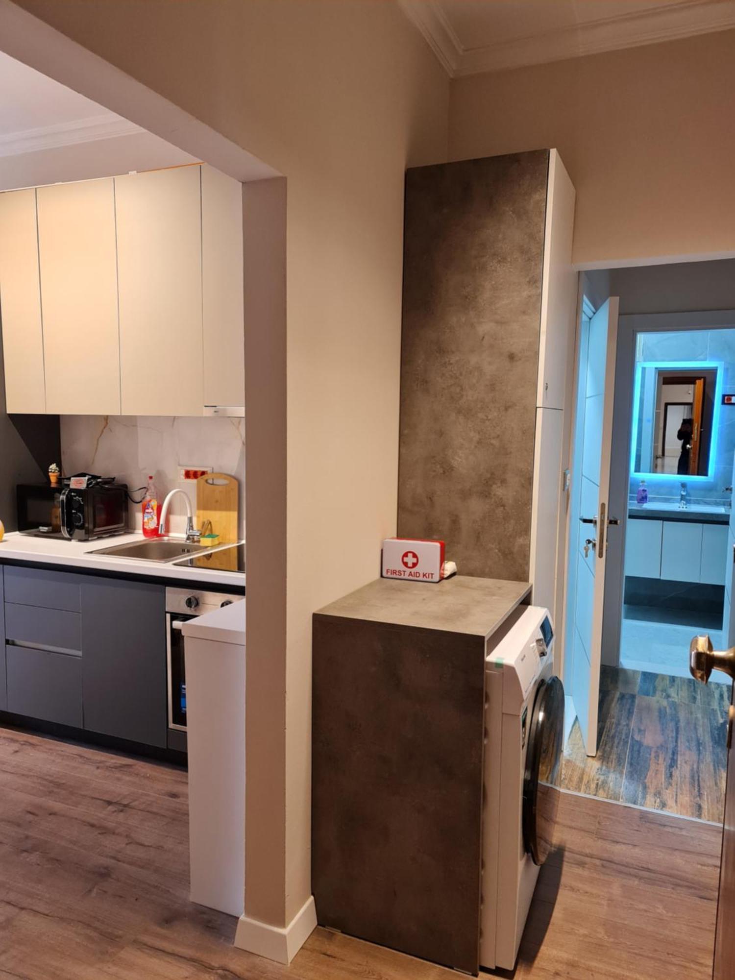 Sky Apartaments City Center 地拉那 外观 照片