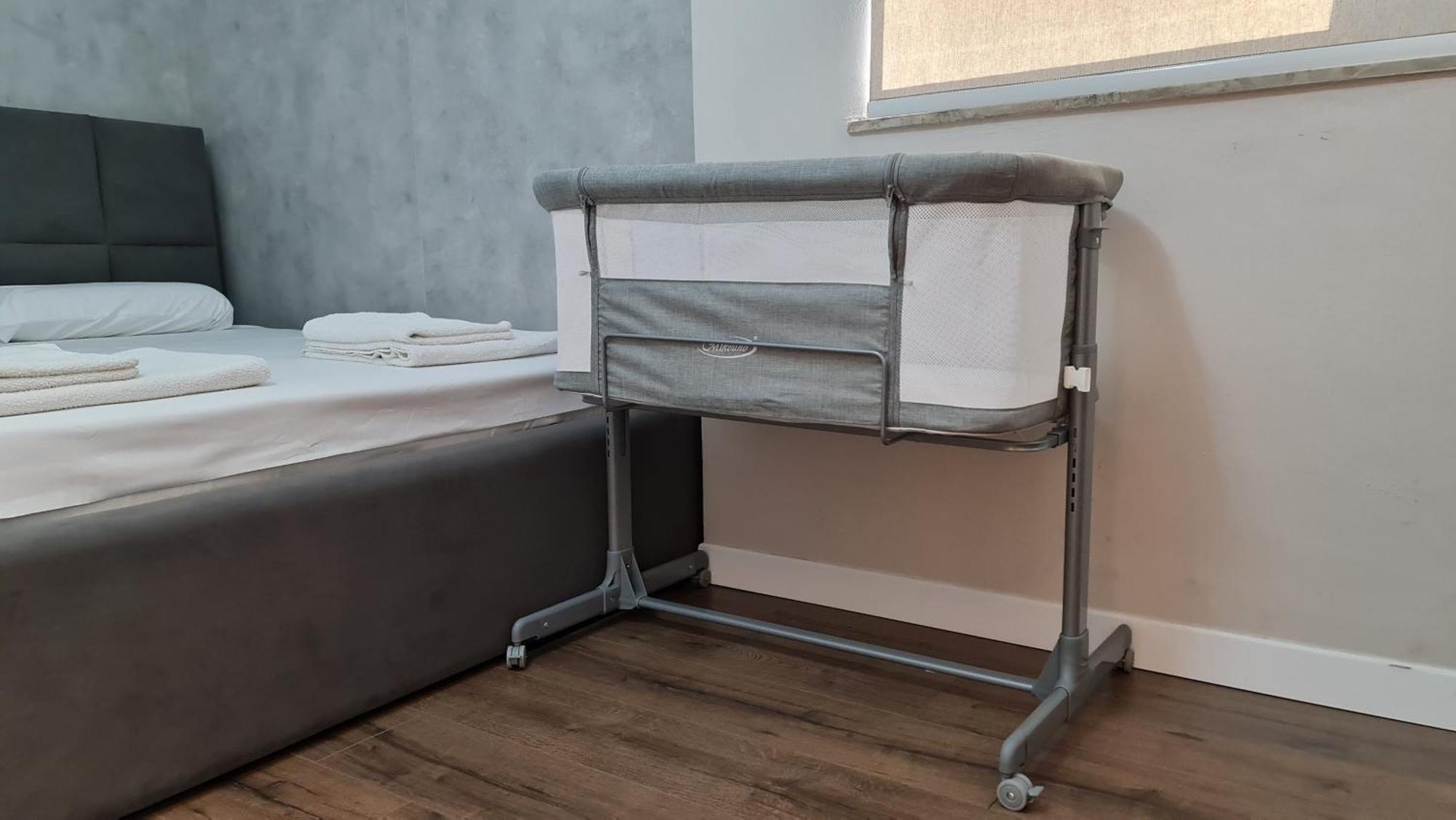 Sky Apartaments City Center 地拉那 外观 照片